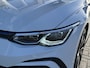 Volkswagen Golf 1.4 eHybrid GTE / AUTOMAAT/ PARKEER SENSOREN V+A/ ACC/ APP-CONNECT/ RIJ-MODI/ DIGITAL DASH/ DAB/ NAVI/ LED/ LANE-ASSIST/ ISOFIX/ 18'' LMV