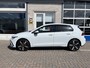 Volkswagen Golf 1.4 eHybrid GTE / AUTOMAAT/ PARKEER SENSOREN V+A/ ACC/ APP-CONNECT/ RIJ-MODI/ DIGITAL DASH/ DAB/ NAVI/ LED/ LANE-ASSIST/ ISOFIX/ 18'' LMV