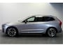 Volvo XC60 2.0 T8 AWD Recharge 335kW/456pk Aut8 Ultra Dark Facelift! LUCHTVERING + BOWERS&WILKINS + PANORAMADAK + PILOT ASSIST + ADAPT.CRUISE + LANE ASSIST + STOELMASSAGE + STOELVERWARMING&-VENTILATIE + 360 CAMERA + KEYLESS + PARKSENSOREN + 21" LM-VELGEN!!