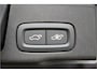 Volvo XC60 2.0 T8 AWD Recharge 335kW/456pk Aut8 Ultra Dark Facelift! LUCHTVERING + BOWERS&WILKINS + PANORAMADAK + PILOT ASSIST + ADAPT.CRUISE + LANE ASSIST + STOELMASSAGE + STOELVERWARMING&-VENTILATIE + 360 CAMERA + KEYLESS + PARKSENSOREN + 21" LM-VELGEN!!