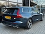 Volvo V60 T6 350 PK Recharge AWD INSCRIPTION | ADAPTIEVE CRUISE CONTROL| SCHUIF-KANTELDAK| STUUR EN STOELVERWARMING| HARMAN/KARDON| LEDEREN STOELEN MET MEMORY| DAB|