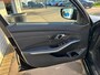 BMW 3-Serie 318I M-sport Touring G21 Facelift, Widescreen, Carplay, Leder, Trekhaak, Orig NL!