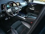 Mercedes-Benz GLA 250 e AMG Line · Panoramadak · Elektr. verst. stoelen · Ambiance sfeerverlichting · Stoelverwarming · Achteruitrijcamera ·