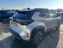 Toyota Yaris Cross 1.5 Hybrid Executive Nieuw geleverd en dealeronderhouden, 1e eign. Dodehoekdetectie, JBL, Stoelverwarming, Privacy glass