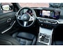 BMW 3-Serie Touring 330e M-Sport Pro Pano M-zetels ACC HUD HiFi 19inch