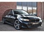 BMW 3-Serie Touring 330e M-Sport Pro Pano M-zetels ACC HUD HiFi 19inch