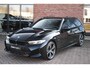 BMW 3-Serie Touring 330e M-Sport Pro Pano M-zetels ACC HUD HiFi 19inch