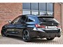 BMW 3-Serie Touring 330e M-Sport Pro Pano M-zetels ACC HUD HiFi 19inch