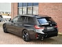 BMW 3-Serie Touring 330e M-Sport Pro Pano M-zetels ACC HUD HiFi 19inch