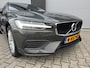 Volvo V60 2.0 B3 MILD-HYBRIDE / MOMENTUM BUSINESS / Automaat / Apple CarPlay &amp; smartphone-integratie.