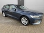 Volvo V60 2.0 B3 MILD-HYBRIDE / MOMENTUM BUSINESS / Apple carplay / Adaptieve Cruise controle / NAP / Nieuw APK &amp; onderhoudsbeurt.