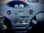 Toyota Yaris 1.5 VVT-i T-Sport, Short Shifter, verlaagd, LM velgen, Airco, Open luchtfilter Etc Etc