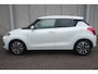 Suzuki Swift 1.2 Stijl Smart Hybrid, Meest luxe, Org NL, Led, Camera, Clima,Navi, 4 x nieuw all seasons banden. Nieuw Apk,