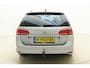 Volkswagen Golf Variant 1.2 TSI Connected Series Automaat | Navigatie | Trekhaak | Camera | Extra getint glas | Stoelverwarming | Lichtmetalen velgen | Dakrails