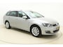 Volkswagen Golf Variant 1.2 TSI Connected Series Automaat | Navigatie | Trekhaak | Camera | Extra getint glas | Stoelverwarming | Lichtmetalen velgen | Dakrails