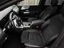 Mercedes-Benz B-klasse 180 AMG Aut Panoramadak Widescreen SfeerVerlichting SportLeder Led Camera 18" Trekhaak Pdc
