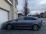 Mercedes-Benz B-klasse 180 AMG Aut Panoramadak Widescreen SfeerVerlichting SportLeder Led Camera 18" Trekhaak Pdc