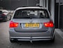 BMW 3-Serie Touring 325i High Executive | PANO | TREKHAAK | LEDER | STOELVERWARMING | KEYLESS