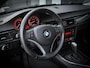 BMW 3-Serie Touring 325i High Executive | PANO | TREKHAAK | LEDER | STOELVERWARMING | KEYLESS