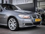 BMW 3-Serie Touring 325i High Executive | PANO | TREKHAAK | LEDER | STOELVERWARMING | KEYLESS