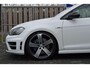 Volkswagen Golf 2.0 TSI R 4Motion - Pano|ACC|Lane assist|Camera|Navi|Sportstuur|Keyless|19"