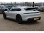 Porsche Taycan Cross Turismo 4 93 kWh / 360Camera / Luchtvering / Keyless / 21'' / Sportchrono / Bose / Stoelverwarming V+A / DAB / Cruise Control