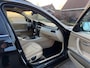 BMW 3-Serie Touring 325i Business Line / Automaat / NL Auto / Panorama dak / Climate Control / Lederen bekleding / Navigatie /
