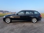 BMW 3-Serie Touring 325i Business Line / Automaat / NL Auto / Panorama dak / Climate Control / Lederen bekleding / Navigatie /