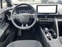 Toyota C-HR 2.0 Plug-in Hybrid 220 Executive | Navigatie | Apple CarPlay/Android auto | Achteruitrijcamera | Head-Up display | Elektrische achterklep