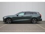 Volvo V60 T6 Plug-in hybrid AWD Ultra Bright | Panoramadak | Head-up display | Bowers & Wilkins audiosysteem | Verwarmbare voorstoelen, achterbank en stuurwiel | 360 graden camera | Extra getint glas | 19 inch lichtmetalen velgen