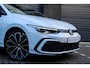 Volkswagen Golf 1.4 eHybrid DSG GTE | Panoramadak | Carplay | Stoel/Stuur Verwarming | 19" Warmenau