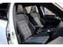 Volkswagen Golf 1.4 eHybrid DSG GTE | Panoramadak | Carplay | Stoel/Stuur Verwarming | 19" Warmenau