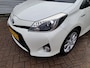 Toyota Yaris 1.5 Full Hybrid Dynamic met Panoramadak! | Clima | Camera | Navigatie | Afneembare fietsendrager | Keyless start | RIJKLAARPRIJS INCL 12 MAANDEN GARANTIE EN BEURT