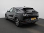 Ford Mustang Mach-E RWD 75 kWh | 269PK | Volledig leder | B&O | Verwarmbare voorstoelen | Elektrische voorruitverwarming | Navigatie | DAB | Apple Carplay / Android Auto | Parkeersensoren | Achteruitrijcamera
