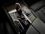 BMW 5-Serie Touring 530e xDrive Business Edition Plus Schuifdak, Leder, 360 Camera, Navi, Stoelverwarming, Memory stoelen, Head-up display, elektrische trekhaak, Elektrische achterklep