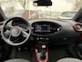 Toyota Aygo X 1.0 VVT-i MT Envy met 15.515 km!!! | Clima | Two tone lak | LM Velgen | Camera | Keyless | Stoelverwarming | RIJKLAARPRIJS INCL 12 MAANDEN GARANTIE EN BEURT