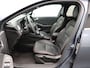 Renault Clio TCe 100pk Initiale Paris | Lederen bekleding | Dealer onderhouden | BOSE | Stoel- en stuurwielverwarming |