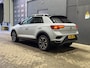 Volkswagen T-Roc 1.5 TSI Sport Business R | Automaat | Stoelverwarming | ACC | Getint Glas | BLIS