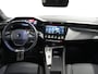 Peugeot 308 1.6 Plug-in Hybrid 180 GT Panoramadak / 360 camera | Achterbank in 3 delen neerklapbaar met skiluik | Achteropkomend verkeer waarschuwing | Achteruitrij assistent