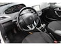 Peugeot 208 1.2 PureTech Blue Lease Executive | Incl. 12 maanden Garantie | Cruise controle | Parkeersensoren achter | Climate controle | Navigatie | Apple CarPlay/Android Auto | DAB | 16 Inch LMV | Origineel NL Auto | NAP |