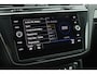 Volkswagen Tiguan 1.5 TSI 150pk DSG ACT R-Line Highline Trekhaak Camera Stoelverwarming Virtual Cockpit Panoramadak Navigatie