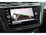 Volkswagen Tiguan 1.5 TSI 150pk DSG ACT R-Line Highline Trekhaak Camera Stoelverwarming Virtual Cockpit Panoramadak Navigatie