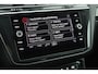 Volkswagen Tiguan 1.5 TSI 150pk DSG ACT R-Line Highline Trekhaak Camera Stoelverwarming Virtual Cockpit Panoramadak Navigatie