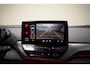 Volkswagen ID.4 77 kWh First Pro 3-Fase [ LED Navi Camera Apple/Android Stoelverwarming ]