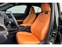 Lexus UX 250h Luxury Line Face Lift / Leer / Navi
