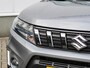Suzuki Vitara 1.4 Boosterjet Style Hybrid | Schuif/Kanteldak | Leder | Adap. Cruise | Park sens | Lm-Velgen | Trekhaak