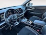 Kia Sportage 1.6 T-GDi Plug-in Hybrid AWD GT-Line 1e Eigenaar | Dealer onderhouden | Metallic lak | Trekgewicht: 1.350 kg | Fabrieksgarantie t/m 14-02-2031 + 3x 1 jaar* | NAP