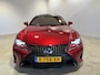 Lexus RC 300h F SPORT Line | Navigatie | LM Velgen 19" | Voorstoelen Verwarmd/Geventileerd | Achteruitrijcamera + PDC Voor en Achter | Lederen Bekleding |