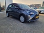 Toyota Aygo 1.0 VVT-i x-fun Nog geen 19000 km op de teller! Airco Bluetooth