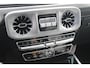 Mercedes-Benz G-klasse 63 AMG Manufaktur/Night pakket/Magno matt/Panoramadak/Burmester/Sfeerverlichting/Entertainment schermen/Akrapović/AMG active ride control/Elektrisch verstelbare stoelen met memory + massage/Stoel verwarming + koeling/360° camera/voorruitverwarming/IWC/Ala
